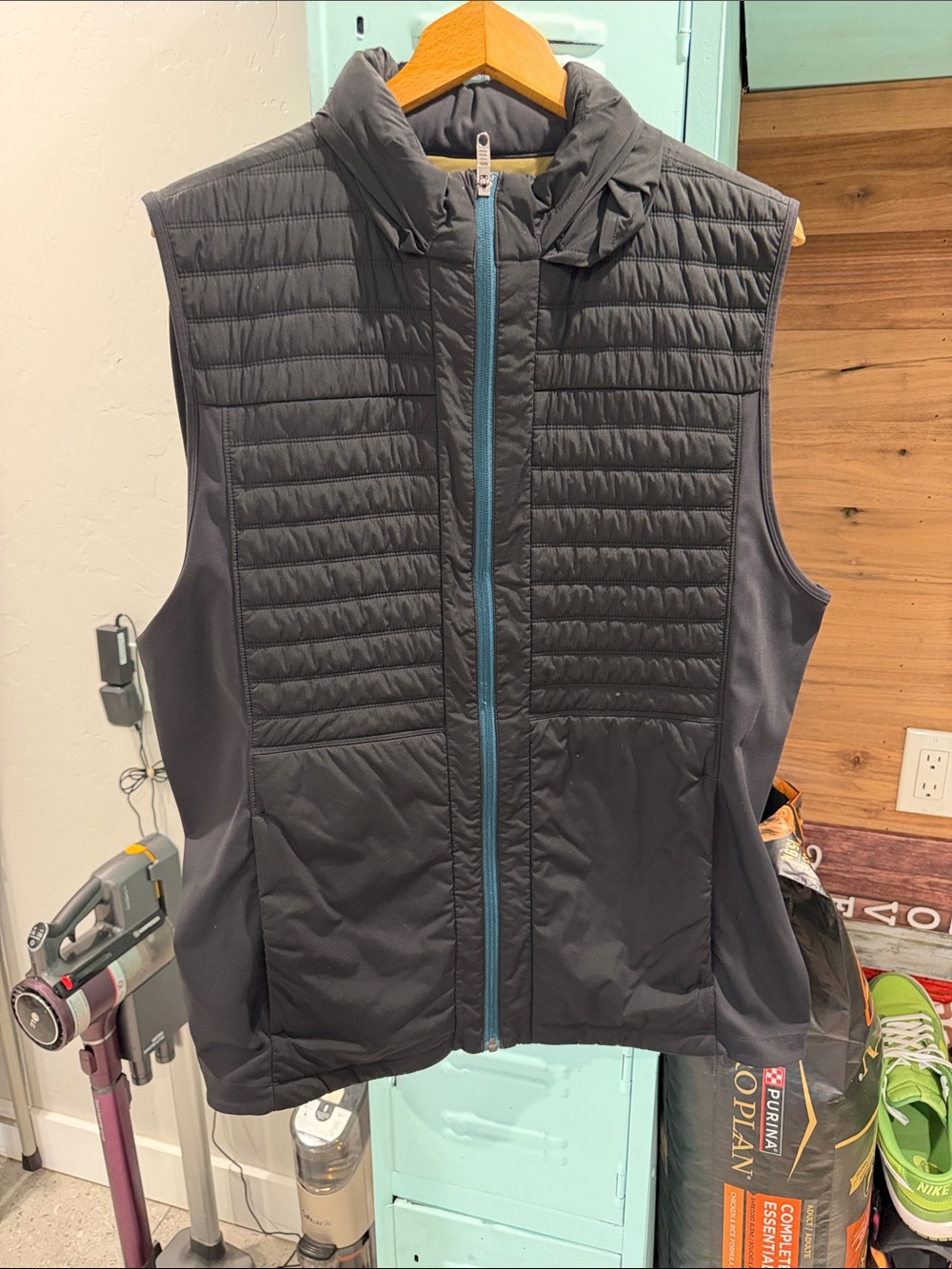Lululemon quilted vest